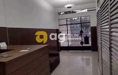 Imagem: O depósito possui 1 Vaga na garagem e 33m² de Área e está