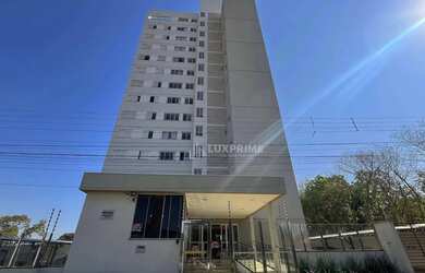 Imagem: O apartamento possui 2 Dormitórios, 2 Banheiros e 60m² de