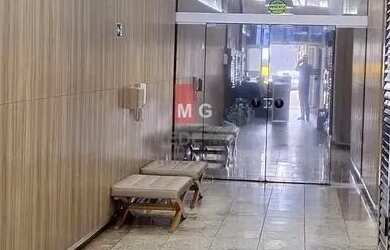 Imagem: O depósito possui 1 Vaga na garagem e 27m² de Área e está