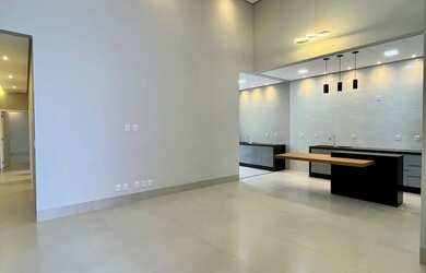 Imagem 4: Casa PERFEITA no Condomínio Villa Segura !!!