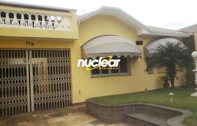 Imagem: O depósito possui 5 Vagas na garagem e 555m² de Área e está