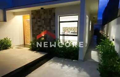 Imagem: A casa em condomínio possui 3 Dormitórios, 2 Banheiros, 2