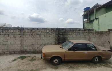 Imagem: O terreno possui 360m² de Área e está localizado em Veneza