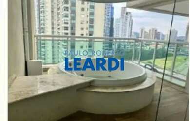 Imagem: O apartamento possui 3 Dormitórios, 3 Banheiros, 3 Vagas na