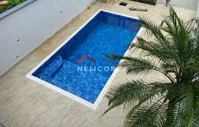 Imagem: A casa em condomínio possui 3 Dormitórios, 4 Banheiros, 2