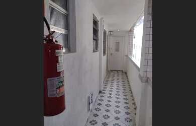 Imagem: O apartamento possui 1 Dormitório, 1 Banheiro e 40m² de Área