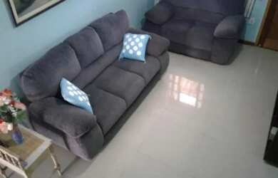 Imagem: A casa possui 2 Dormitórios, 2 Banheiros, 1 Vaga na garagem