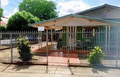 Imagem 3: Casa em Altônia. 407m² de Área, 4 Vagas na garageme3 Dormitórios