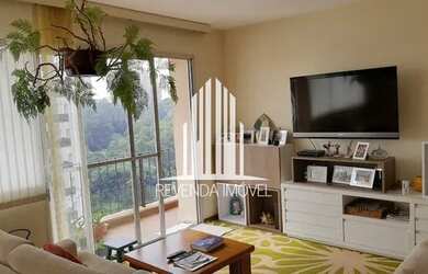 Imagem: O apartamento possui 4 Dormitórios, 3 Banheiros, 3 Vagas na