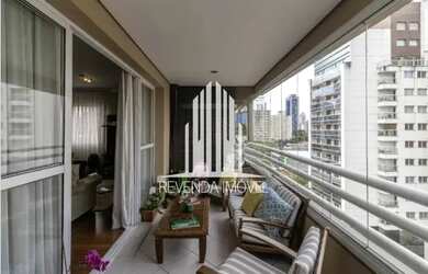 Imagem 3: Apartamento à venda 137m² 3 dormitórios 3 suítes 2 vagas na Vila Olímpia