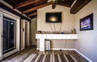 Imagem 10: Casa em Santa Tereza. Piscina, Churrasqueira, VarandaeGuarda roupa