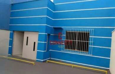 Imagem: O depósito possui 4 Vagas na garagem, 149m² de Área e está