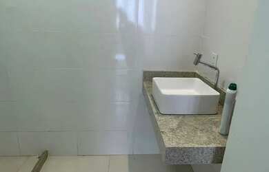 Imagem: O apartamento possui 2 Dormitórios, 1 Banheiro, 74m² de Área