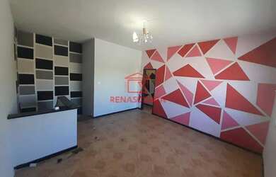 Imagem: A casa possui 2 Dormitórios, 1 Banheiro, 1 Vaga na garagem