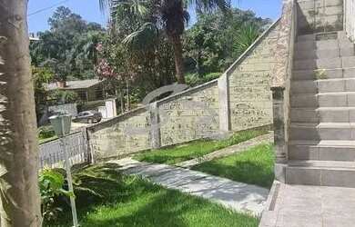 Imagem: A casa em condomínio possui 2 Dormitórios, 3 Banheiros, 4