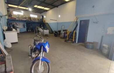 Imagem 2: Galpão / Barracão para Venda em Rio Claro, Jardim Santa Clara 2, 1 banheiro