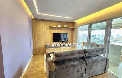 Imagem: O apartamento possui 3 Dormitórios, 2 Banheiros, 2 Vagas na