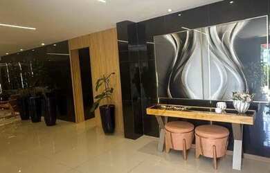 Imagem: O apartamento possui 4 Dormitórios, 5 Banheiros, 4 Vagas na