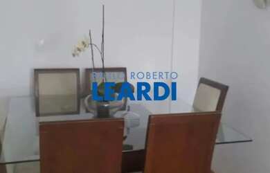 Imagem: O apartamento possui 3 Dormitórios, 2 Banheiros, 1 Vaga na