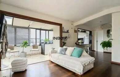 Imagem: O apartamento na cobertura possui 4 Dormitórios, 4 Banheiros