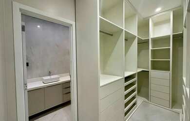 Imagem 11: Casa em Condomínio para Venda em Manaus, Ponta Negra, 4 dormitórios, 4 suítes, 6 banheiros