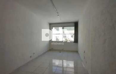 Imagem: O depósito possui 25m² de Área e está localizado em Copacabana