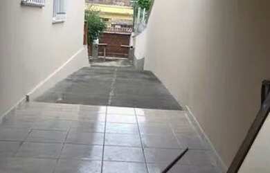 Imagem 7: Arsenal Imóveis vende-Casa com 3 quartos e mas anexo nós fundos no Arsenal