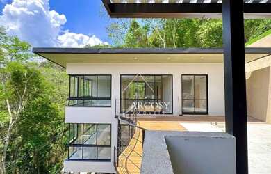 Imagem 1: Casa com 3 dormitórios à venda, 270 m² por R$ 1.700.000,00 - Corrêas - Petrópolis/RJ