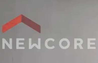 Imagem: A casa possui 3 Dormitórios, 2 Banheiros, 3 Vagas na garagem