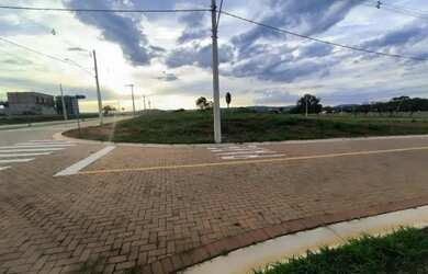 Imagem: O terreno possui 360m² de Área e está localizado em Rifaina