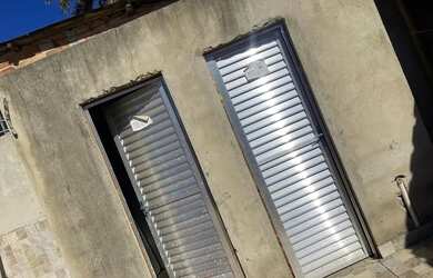 Imagem 9: Casa com piscina. Piscina, Churrasqueira, Varandae280m² de Área