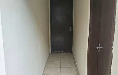 Imagem: A casa possui 2 Dormitórios, 1 Banheiro e 80m² de Área e