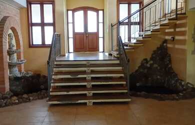 Imagem: A casa em condomínio possui 3 Dormitórios, 5 Banheiros, 3