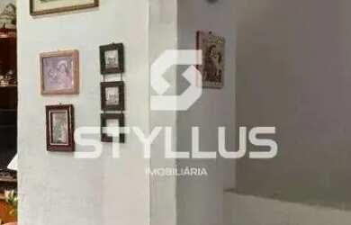 Imagem: A casa em condomínio possui 4 Dormitórios, 2 Banheiros, 1