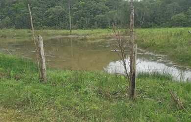 Imagem: A chácara possui 40.000m² de Área e está localizado em