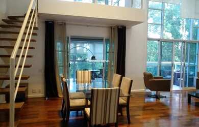 Imagem: O apartamento possui 4 Dormitórios, 5 Banheiros, 4 Vagas na