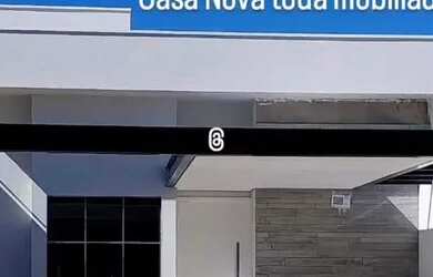 Imagem: A casa em condomínio possui 3 Dormitórios, 1 Banheiro, 2 Vagas