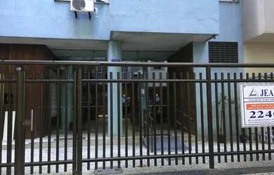 Imagem: O apartamento possui 1 Dormitório, 1 Banheiro, 30m² de Área