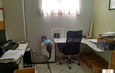 Imagem 4: Casa térrea na rua 4 dormitórios/suite, cozinha planejada