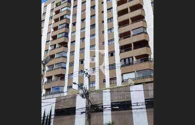 Imagem: O apartamento possui 2 Dormitórios, 1 Banheiro, 2 Vagas na