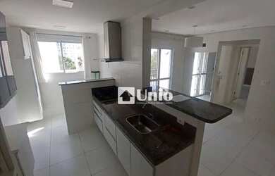 Imagem: O apartamento possui 2 Dormitórios, 2 Banheiros, 2 Vagas na