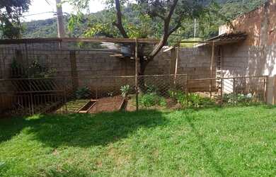 Imagem 6: Vendo essa casa. Varanda, Área de serviço, 250m² de Áreae3 Vagas na...