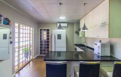 Imagem 15: Casa vicente pires. Piscina, Churrasqueira, 400m² de Áreae4 Vagas na...