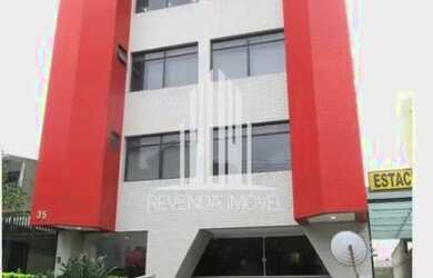 Imagem: O depósito possui 2 Vagas na garagem, 105m² de Área e está