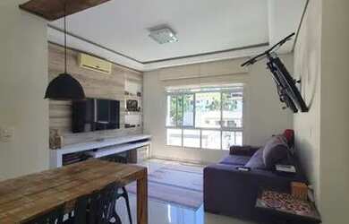 Imagem: O apartamento possui 3 Dormitórios, 1 Banheiro, 1 Vaga na garagem