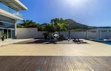 Imagem 15: Casa na praia do Estaleirinho em Balneário Camboriú