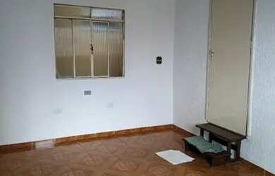 Imagem: A casa possui 2 Dormitórios, 1 Banheiro, 80m² de Área e