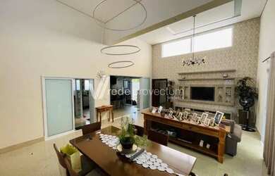 Imagem: A casa em condomínio possui 3 Dormitórios, 5 Banheiros, 4