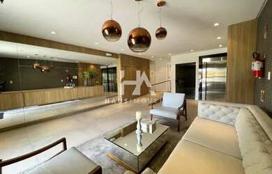 Imagem: O apartamento possui 3 Dormitórios, 2 Banheiros, 2 Vagas na