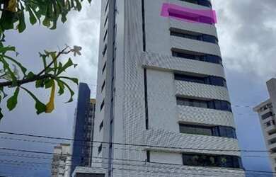 Imagem: O apartamento possui 4 Dormitórios, 5 Banheiros, 3 Vagas na